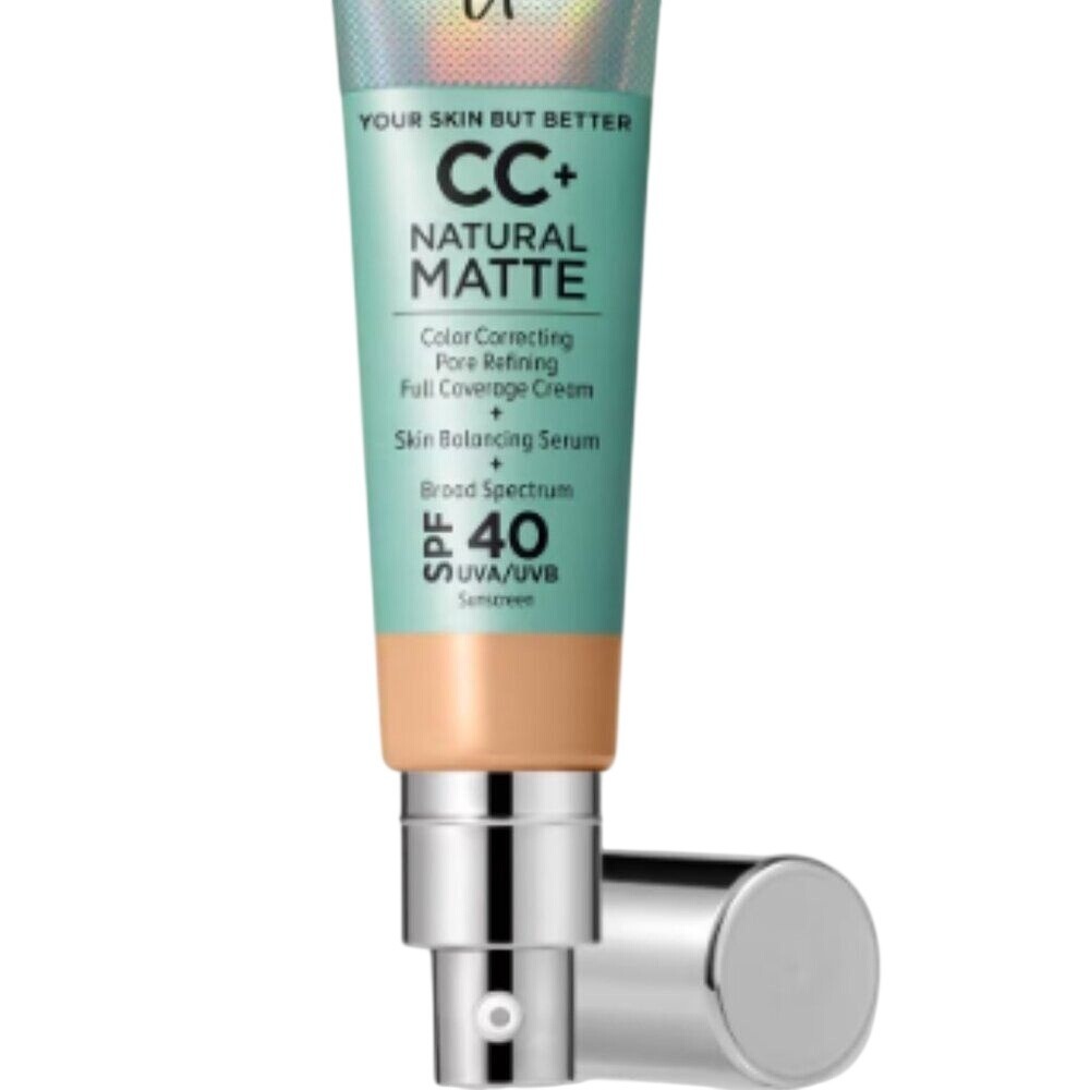 It Cosmetics CC+ Natural Matte Foundation SPF 40 Medium Full Coverage Cream
